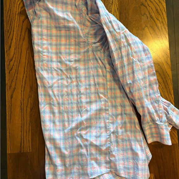 Vineyard Vines Men's Light Blue and Pink Plaid Shirt - Picture 3 of 3